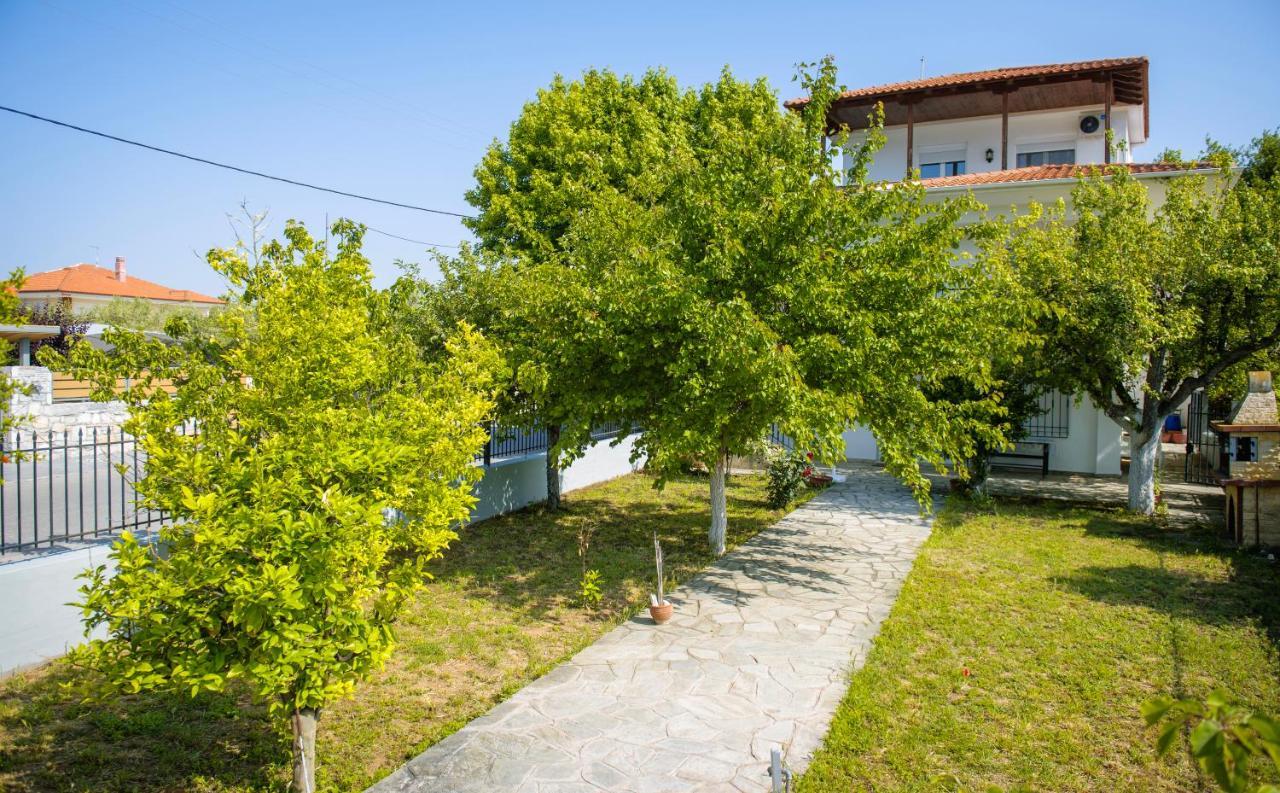 Вилла Ellie'S House Неа-Плайя Экстерьер фото